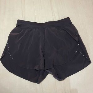 Lululemon Find Your Pace High Rise Lined Short 3”